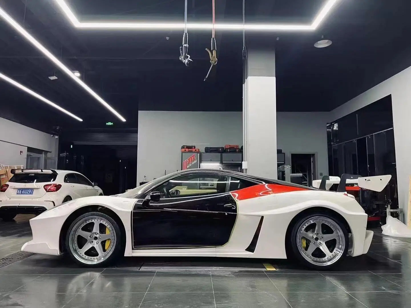 Ferrari 458 LB Full Widebody Kit – Front & Rear Aero Upgrade