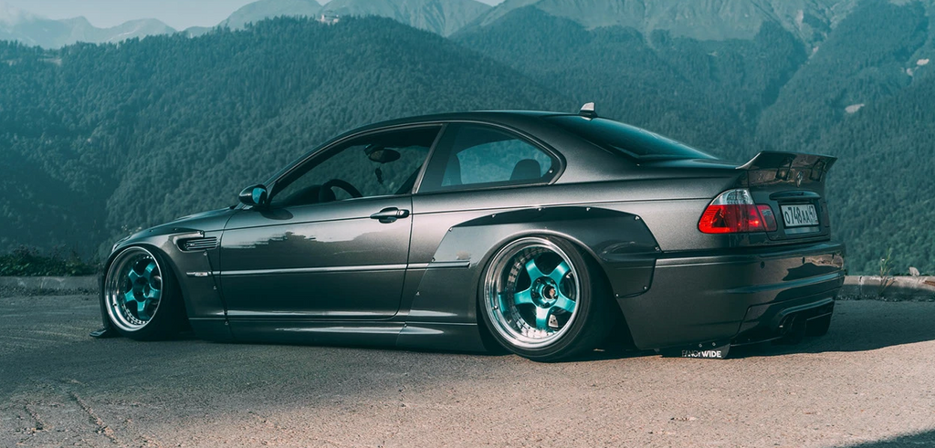 BMW E46 Coupe Wide Body Kit – FRP Rocket Bunny Style