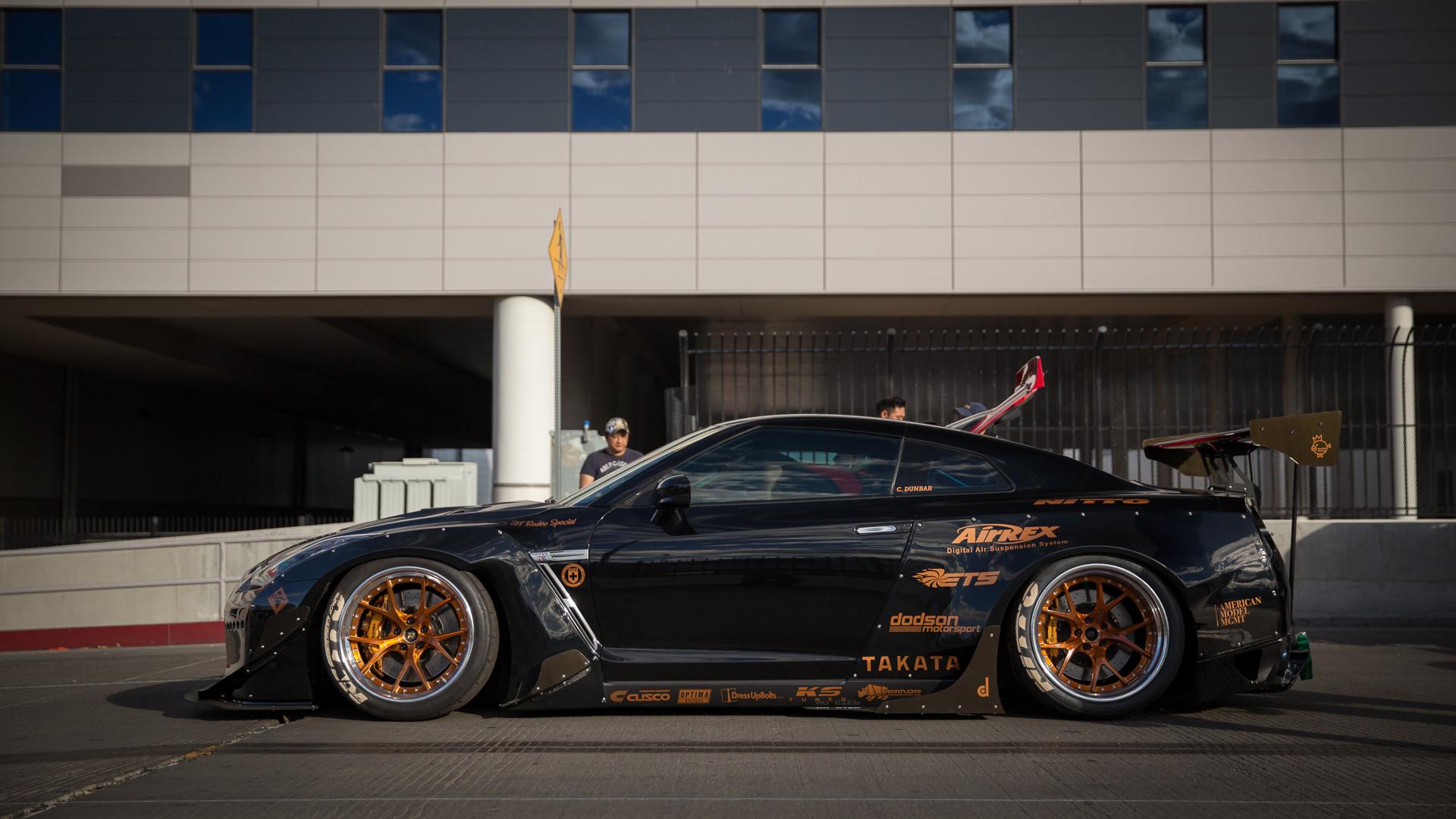 Wide Body Kit for Nissan GTR R35 (2008–2016) – Rocket Bunny